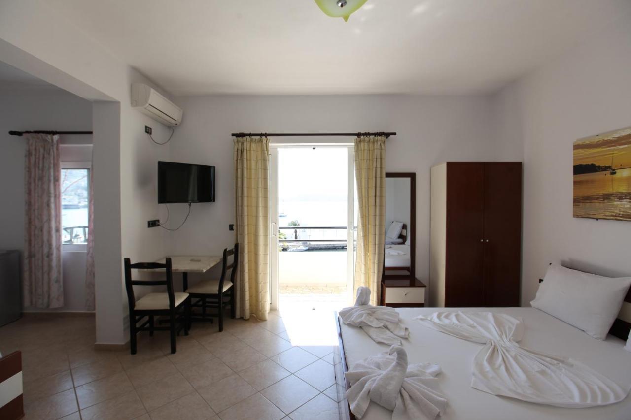 Hotel Real Sarandë 외부 사진